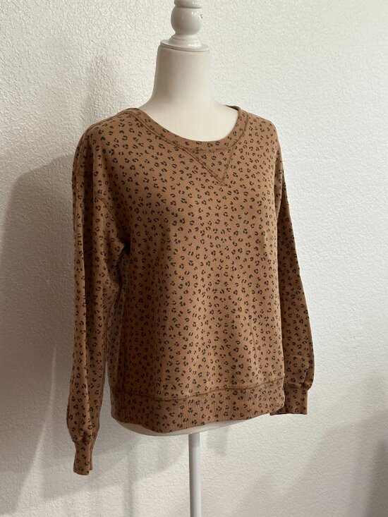 Abercrombie & Fitch Sweaters - Abercrombie & Fitch Leopard Print Sweatshirt Small Brown Animal Print Pullover